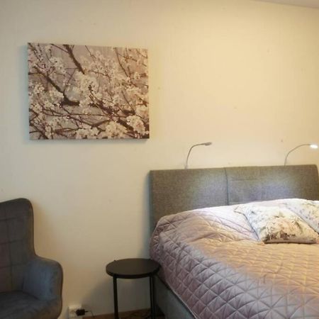 Apartmán Keskustan Kaksio 45 M2 Autopaikalla, Rautatienkatu 19, 9 Krs Oulu Exteriér fotografie