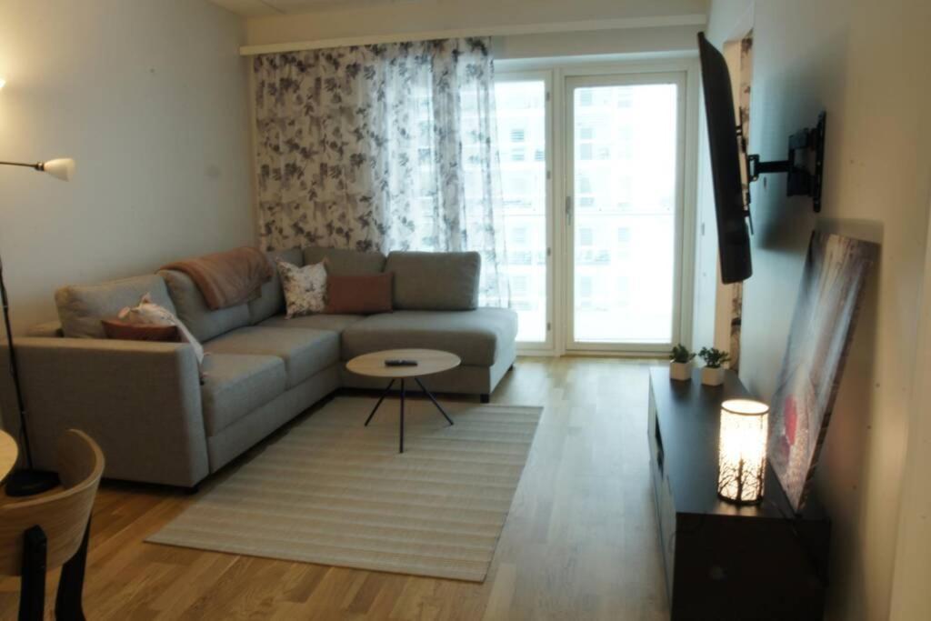 Apartmán Keskustan Kaksio 45 M2 Autopaikalla, Rautatienkatu 19, 9 Krs Oulu Exteriér fotografie