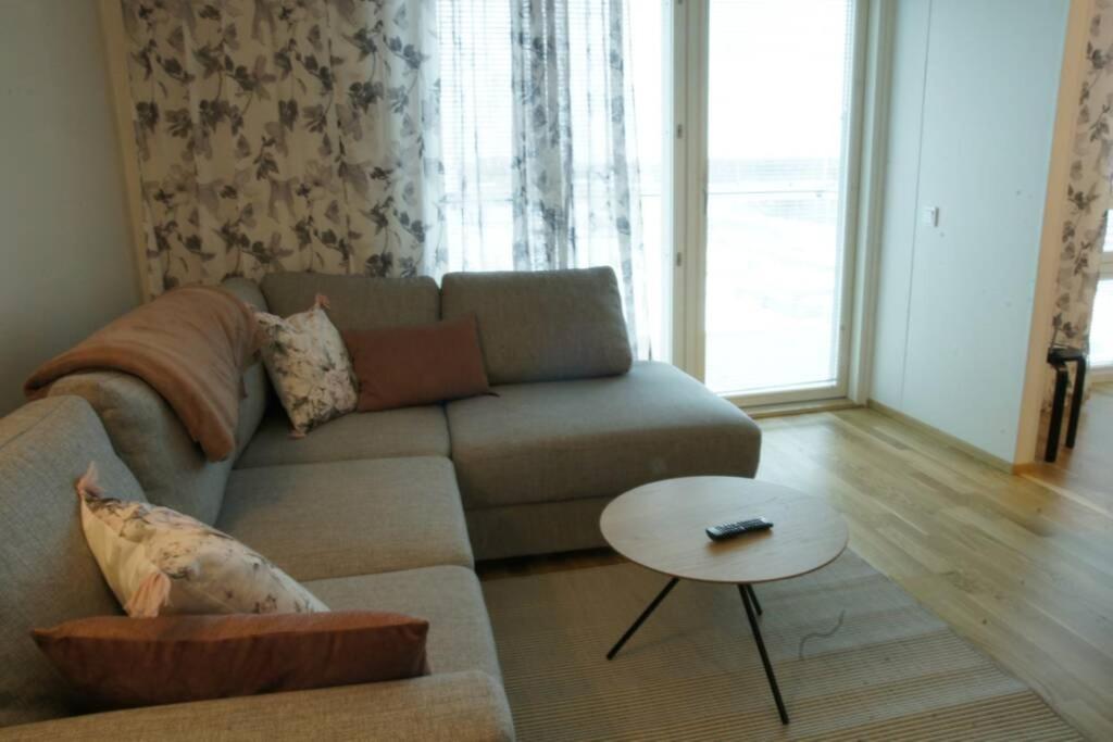 Apartmán Keskustan Kaksio 45 M2 Autopaikalla, Rautatienkatu 19, 9 Krs Oulu Exteriér fotografie