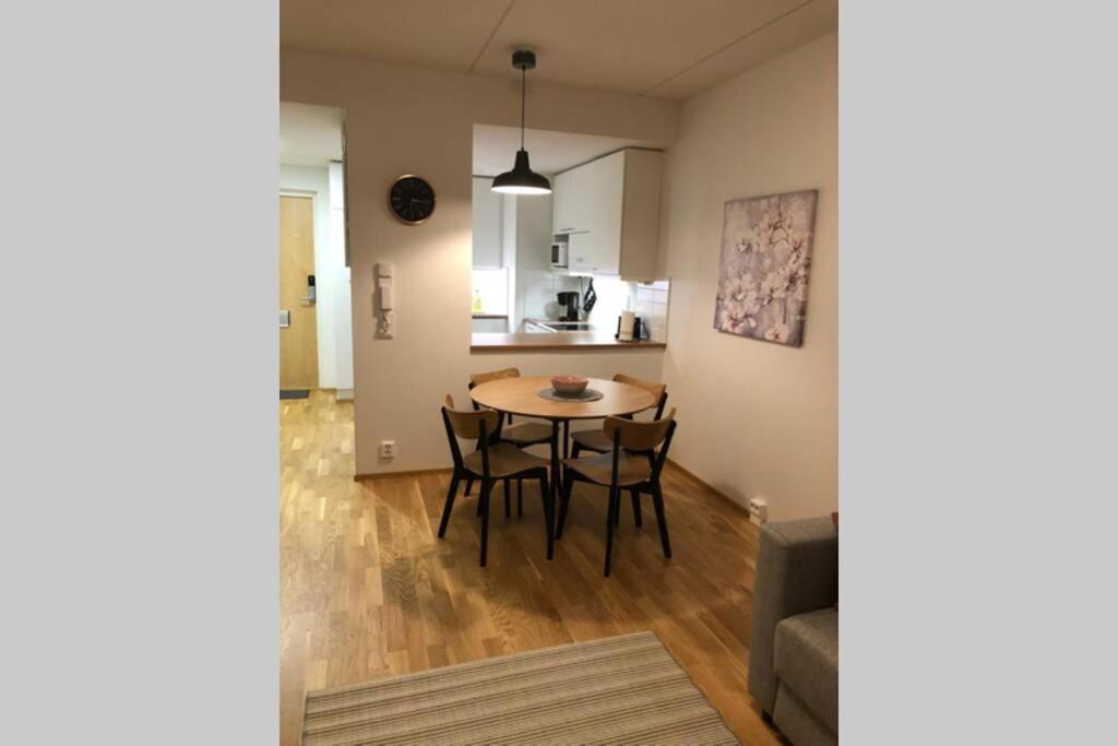 Apartmán Keskustan Kaksio 45 M2 Autopaikalla, Rautatienkatu 19, 9 Krs Oulu Exteriér fotografie