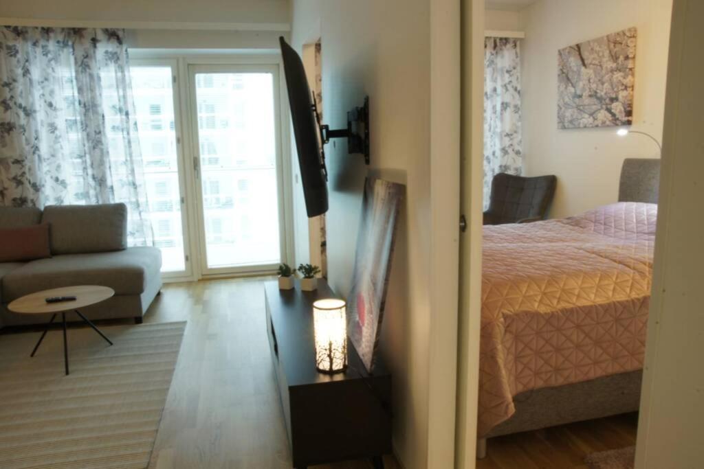 Apartmán Keskustan Kaksio 45 M2 Autopaikalla, Rautatienkatu 19, 9 Krs Oulu Exteriér fotografie