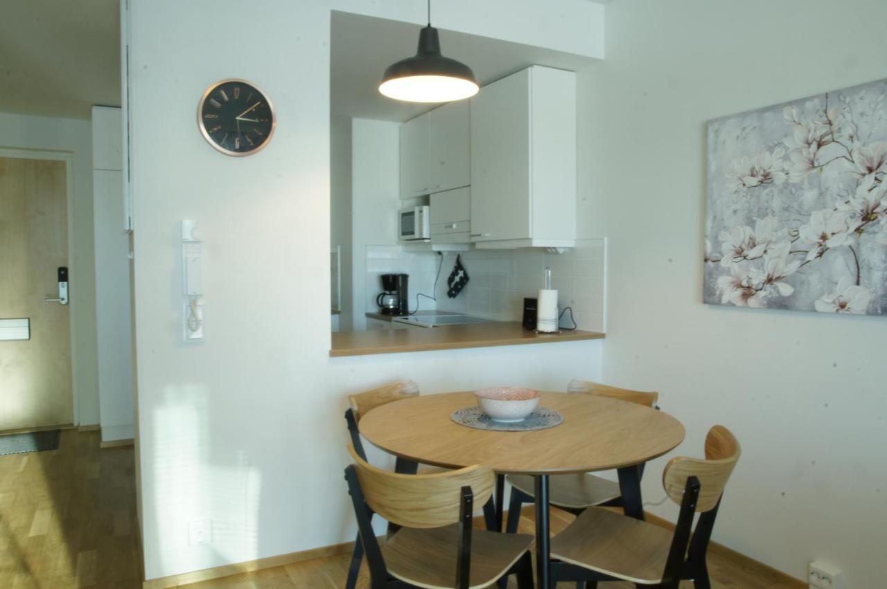 Apartmán Keskustan Kaksio 45 M2 Autopaikalla, Rautatienkatu 19, 9 Krs Oulu Exteriér fotografie